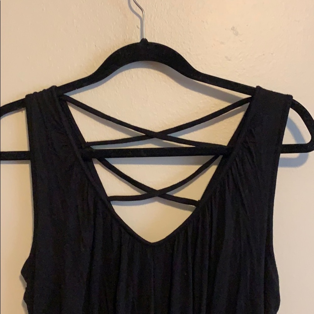 Black top, Studio Y